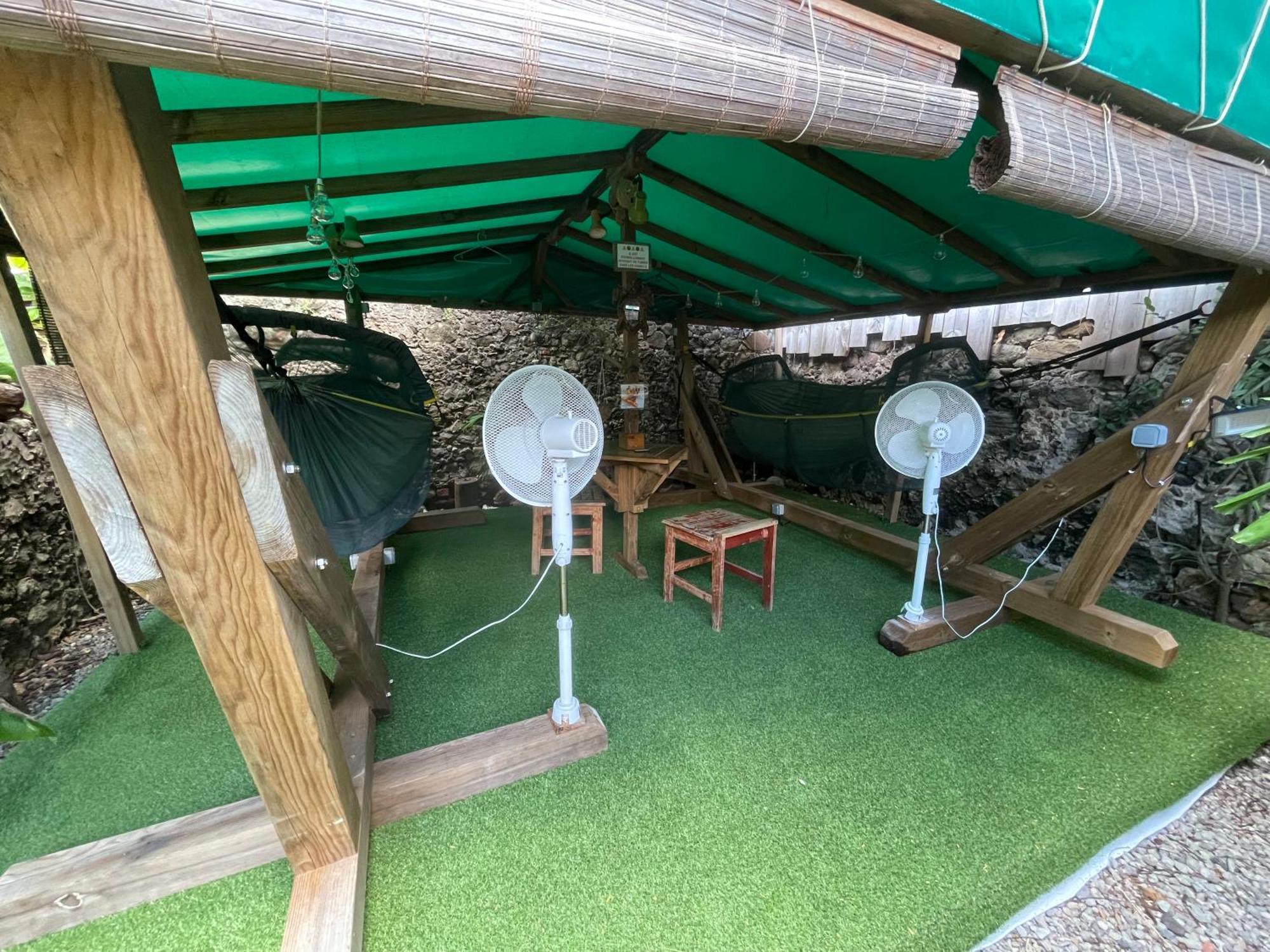 ホテル Les Hamacs Aux Saintes テール・ド・オー エクステリア 写真